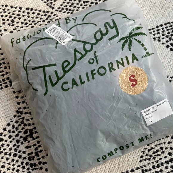 Tuesday of California Diner Dress - Picture 6 of 7